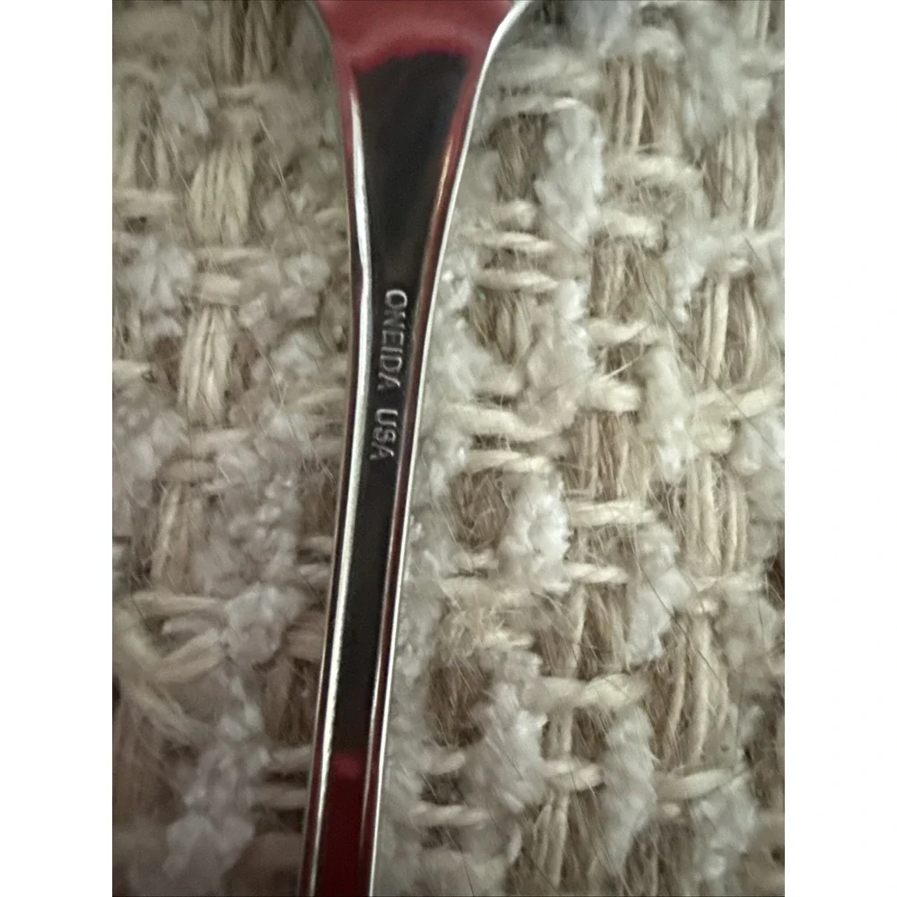 Oneida product set
